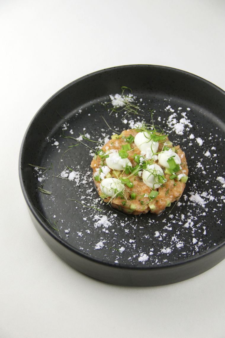 тартар из лосося ресторан dolce vita калининград 3